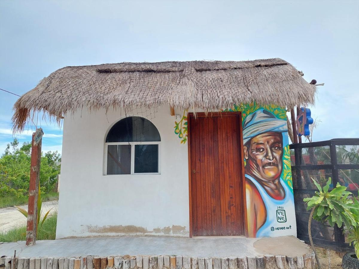 Casa De Los Santos Camping Y Eco Cabanas Holbox Eksteriør billede