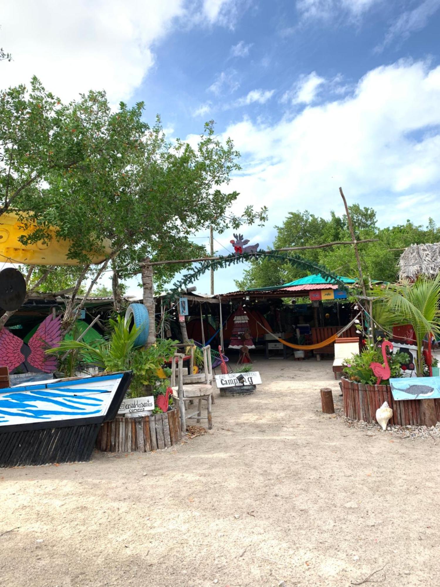Casa De Los Santos Camping Y Eco Cabanas Holbox Eksteriør billede